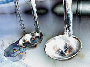 shiny and used for dipping.