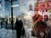 do the looking glass: hollywood